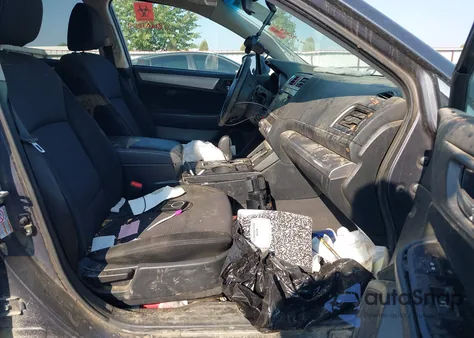 2015 Subaru Outback 2.5I Premium z USA, uszkodzony, nr VIN 4S4BSACC6F3332834